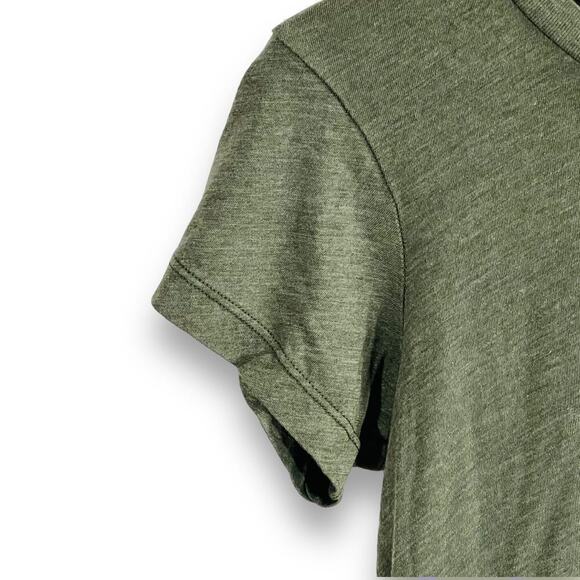 Wildfox Graphic Tee XS Olive Face Mask Wine Glass No Texts - Picture 4 of 9